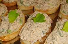 Bruchetta makreelmousse