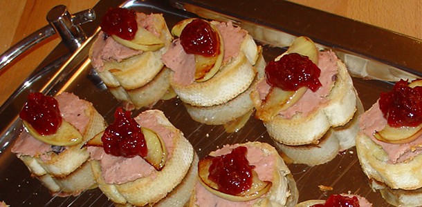 Bruchetta met paté en gebakken appel