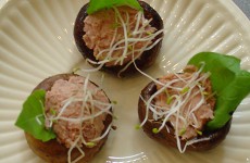Geblancheerde champignons met paté