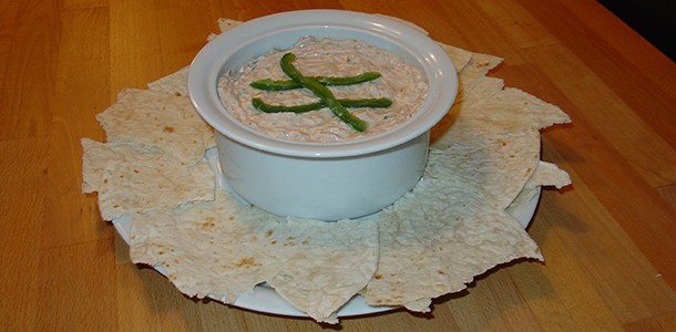 Tonijn dipsaus met cajunkruiden