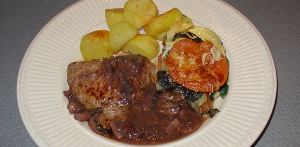 Kalfsoester met champignon-rode wijn saus